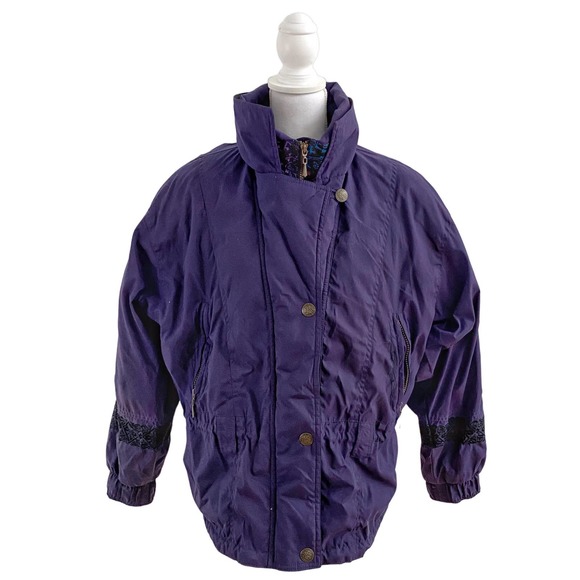 Vintage Skiing Passport Embroidered Parka - M - Picture 2 of 7